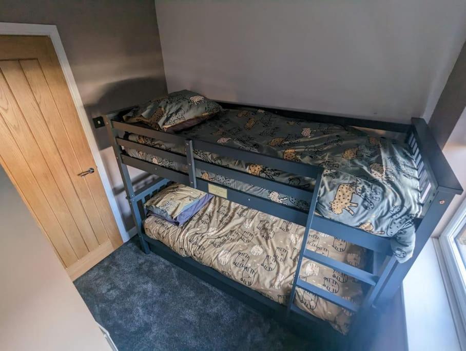 Cottage/Boutique Style - Free Parking & Wi-Fi 赫尔河畔京士顿 外观 照片