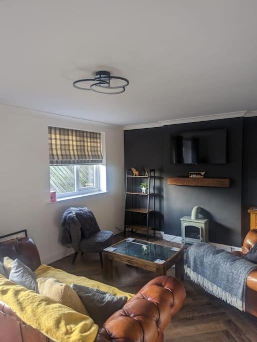Cottage/Boutique Style - Free Parking & Wi-Fi 赫尔河畔京士顿 外观 照片